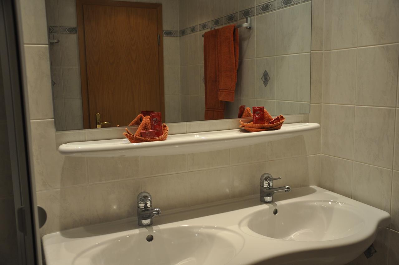 Hotel Loewen Mellingen Quarto foto